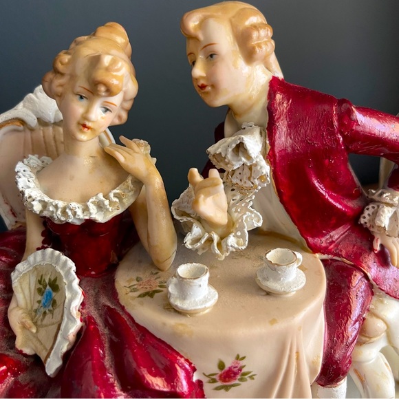 Vintage English Lover Porcelain. Dated 7/76 - Picture 5 of 11